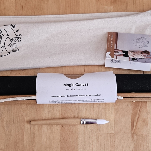 Brand New no mess magic canvas - Picture 4 of 7